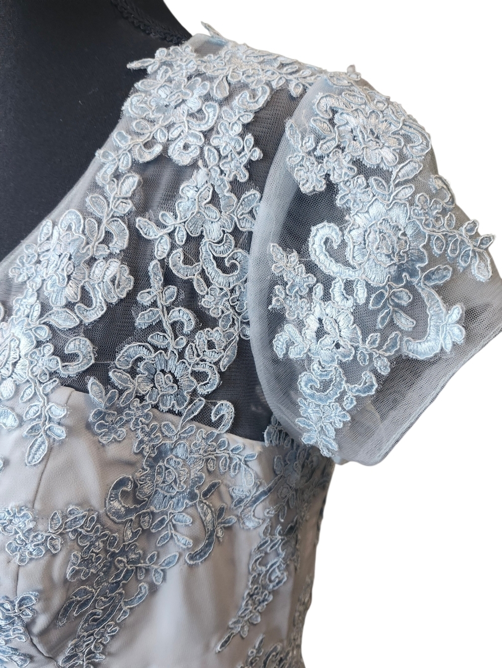 Women's JAEDEN Light Blue Maxi Dress - Picture 5 of 6